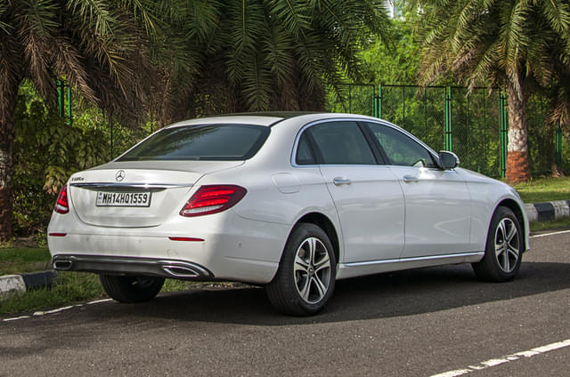 Rear View Image - 8151