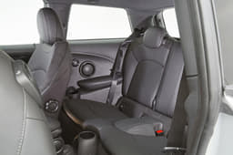 2019 Mini Cooper SE image gallery