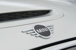 2019 Mini Cooper SE image gallery