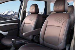 2019 Renault Duster facelift image gallery