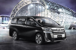 2019 Toyota Vellfire image gallery