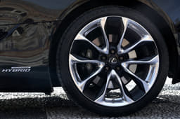 Lexus LC500h image gallery