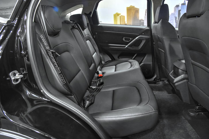 Tata Harrier Second Row Seats