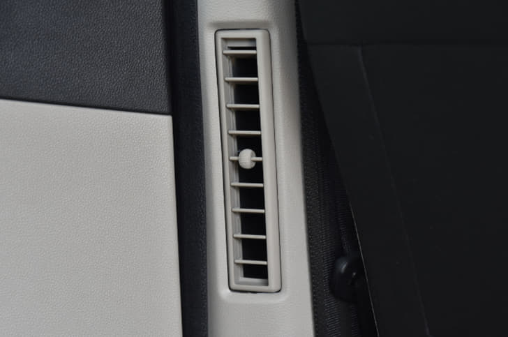 2019 Renault Triber image gallery