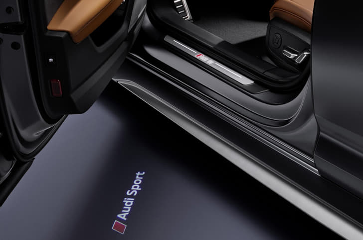 2020 Audi RS6 Avant image gallery