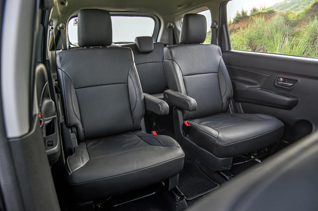 Front Row Seats Image - 9217