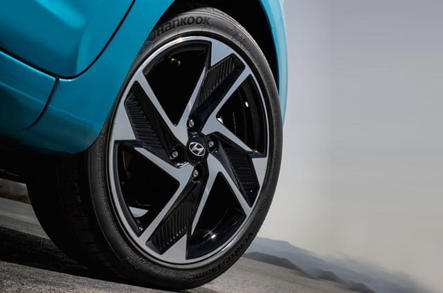 Alloy Wheels Image - 11072