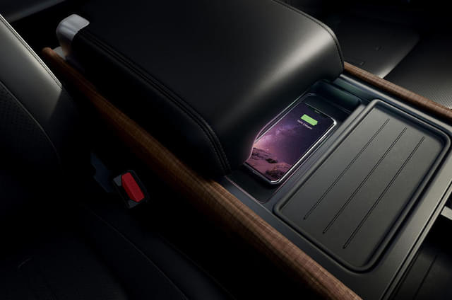 Charging Ports Image - 6151