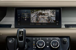 Land Rover Defender 130 Dashboard