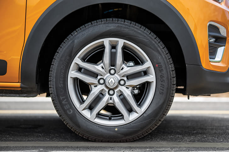 2019 Renault Triber image gallery