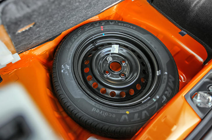 Maruti Suzuki S Presso Wheel