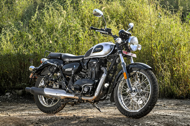 Benelli Imperiale 400 in silver