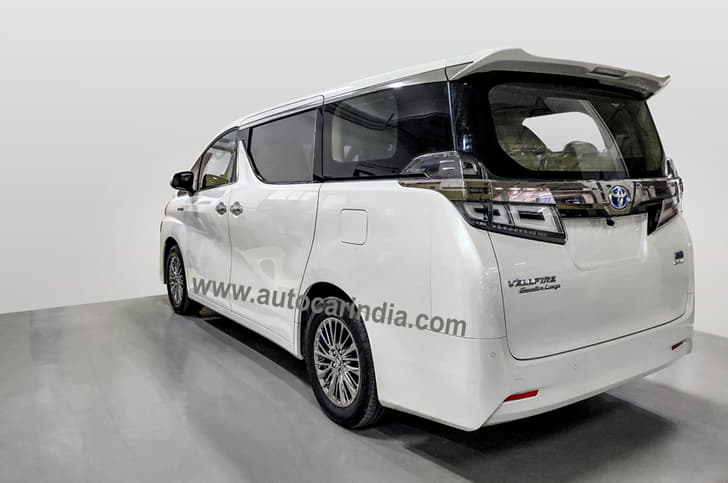 India-spec Toyota Vellfire image gallery