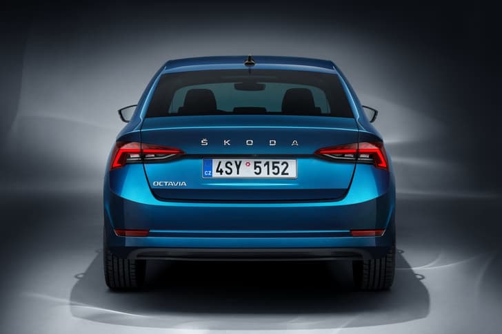 2020 Skoda Octavia image gallery