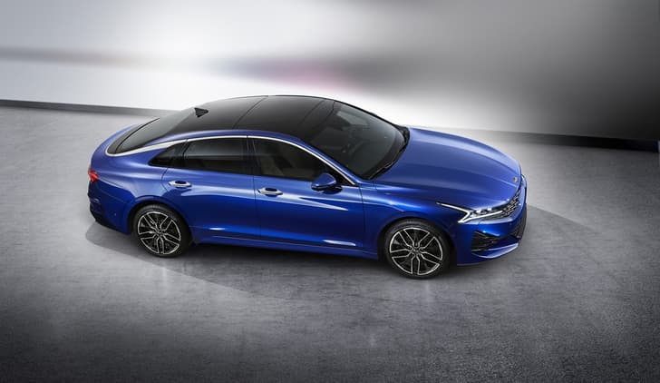 New Kia K5 (Optima) sedan image gallery