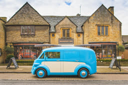 Morris Commercial JE electric van image gallery
