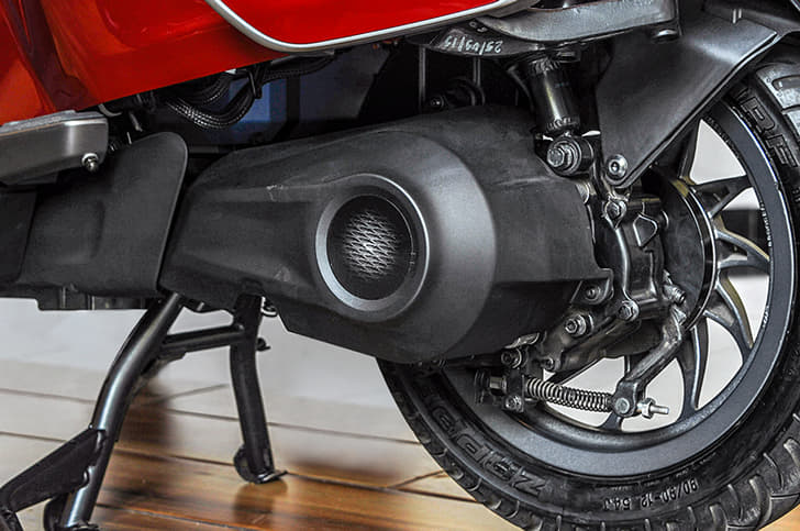 A 4kW hub-mounted motor propels this e-scooter.