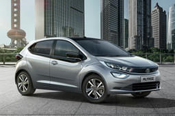 Tata Altroz Front Right Three Quarter