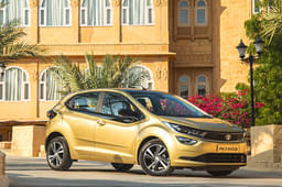 Tata Altroz Front Left Three Quarter