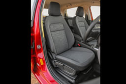 Tata Altroz Front Row Seats