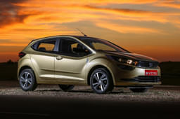 Tata Altroz Front Left Three Quarter