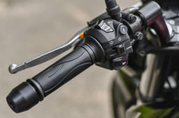 2020 TVS Apache RTR 200 4V image gallery