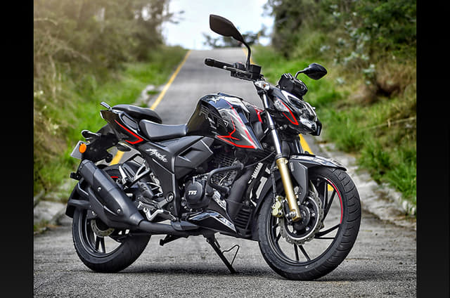 2020 TVS Apache RTR 200 4V image gallery
