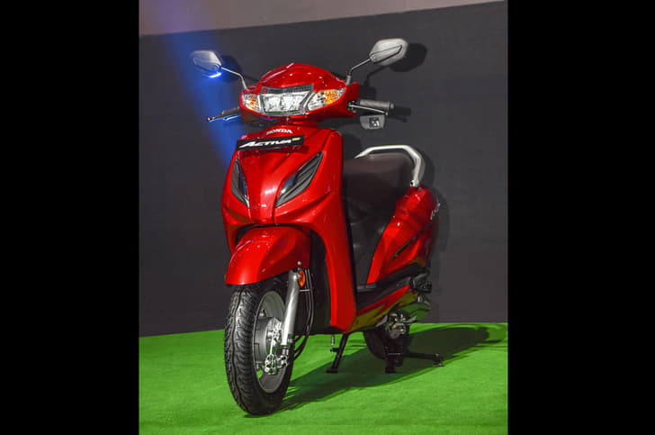2020 Honda Activa 6G image gallery