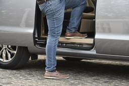 Kia Carnival Front Door Handle