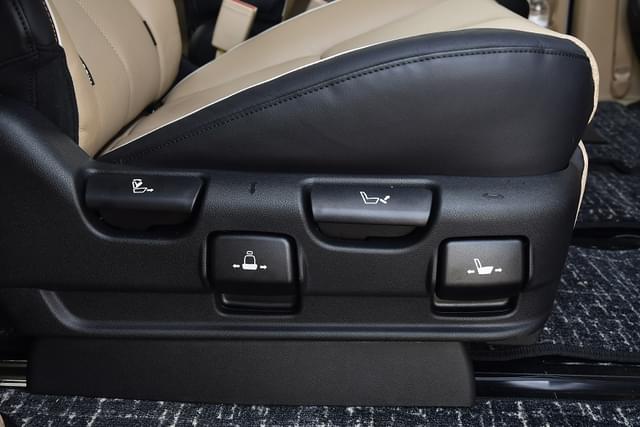Door Controls Image - 4574