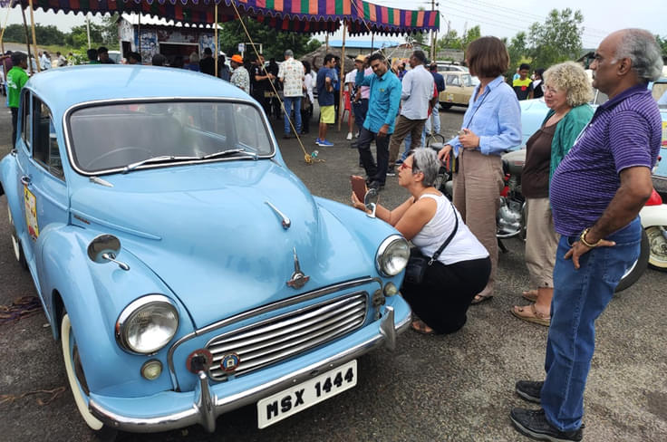 A French enthusiast clicking away. A French enthusiast clicking away.