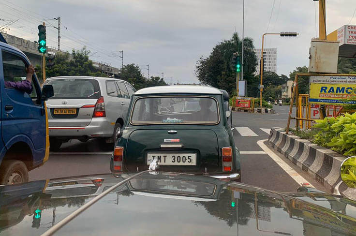 Mini making light of traffic. Mini making light of traffic.