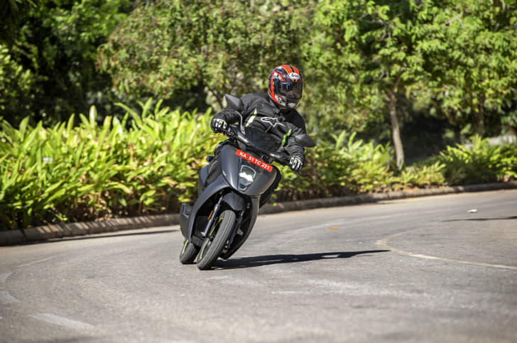 The 450X is planted around corners