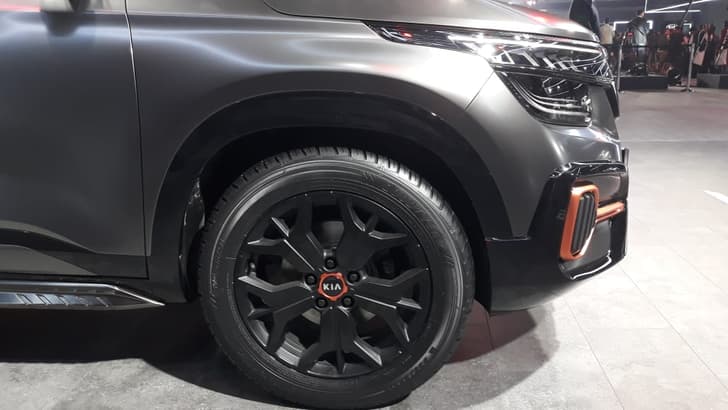 Kia Seltos X-Line concept image gallery