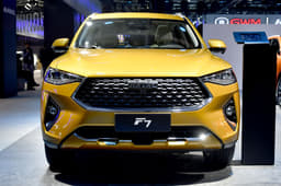 Haval F7 image gallery