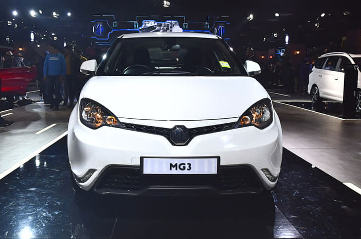 MG3 hatchback image gallery