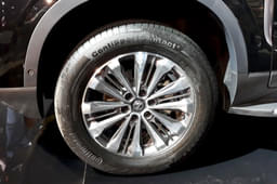 Mg Gloster Alloy Wheels
