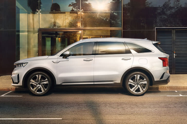 2020 Kia Sorento image gallery