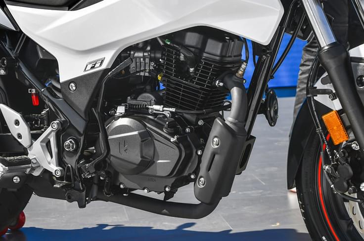 The Xtreme 160R is powered by a BS6-compliant 160cc engine. The Xtreme 160R is powered by a BS6-compliant 160cc engine.