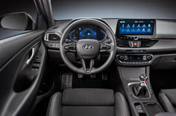2020 Hyundai i30 hatchback image gallery