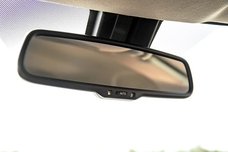 Auto-dimming mirror is part of the package. 