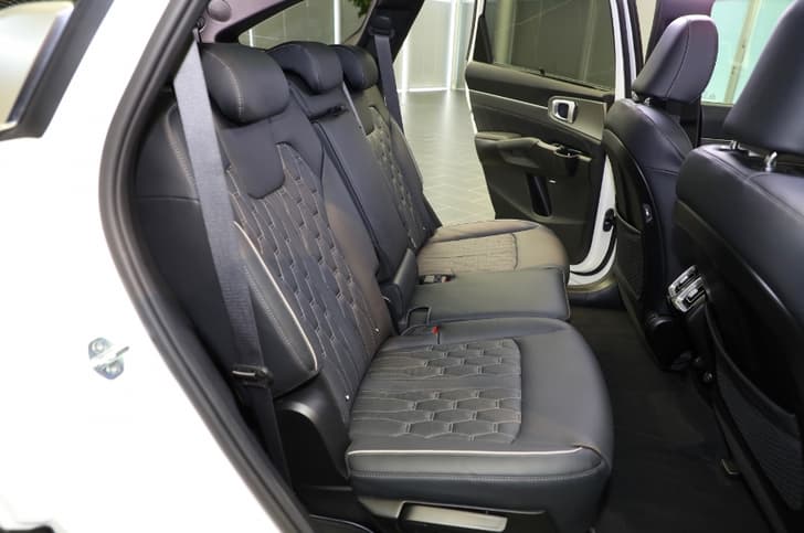 2020 Kia Sorento image gallery