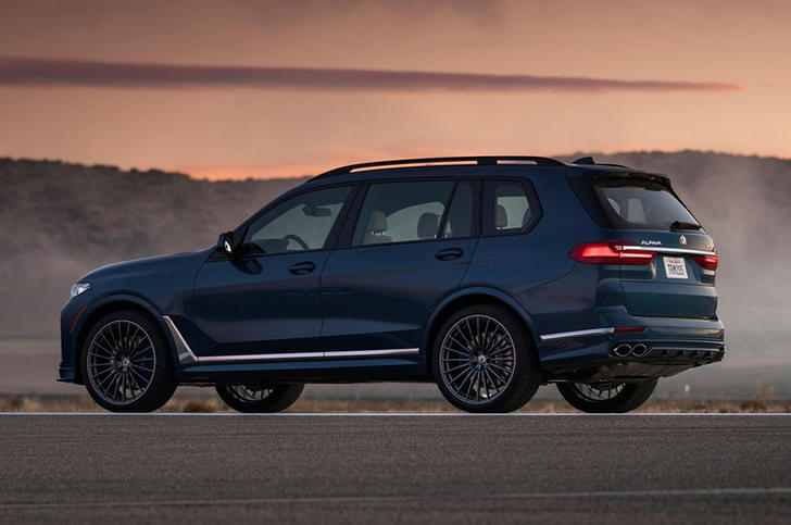 Bmw X7 Front Right Three Quarter