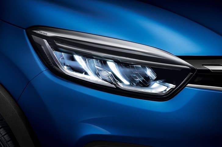 2020 Renault Captur facelift image gallery