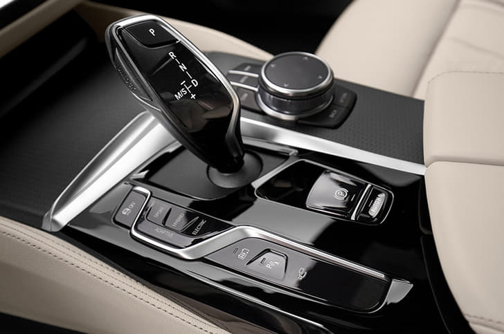 2021 BMW 5 Series facelift image gallery