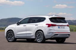 2020 Hyundai Santa Fe image gallery