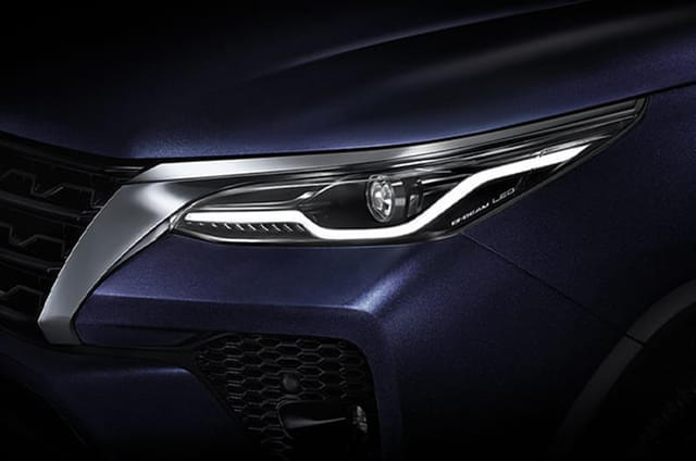 Headlight Image - 15879