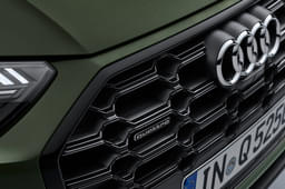 Audi Q5 Headlight