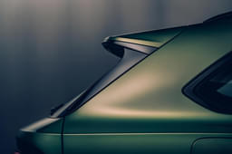 Bentley Bentayga Color Green