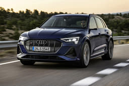 2020 Audi e-tron S image gallery
